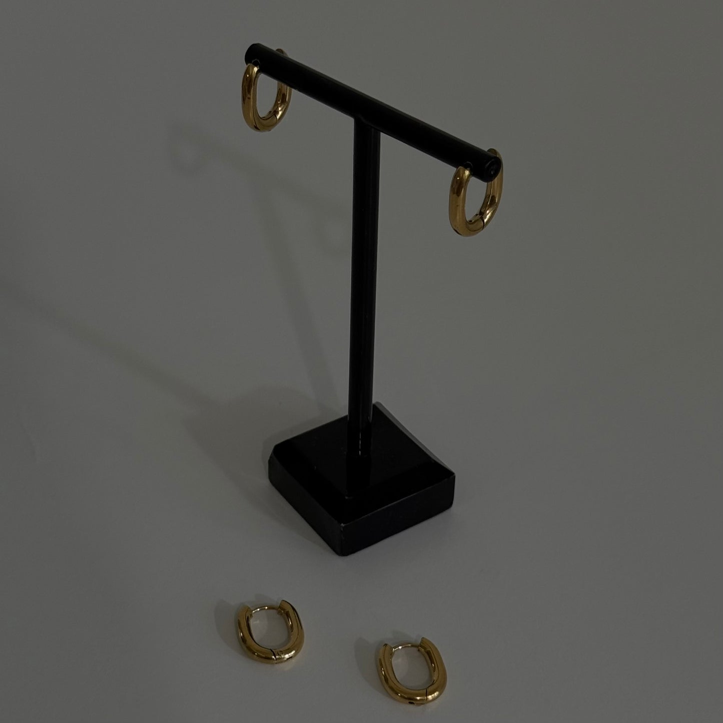 Gene Earrings