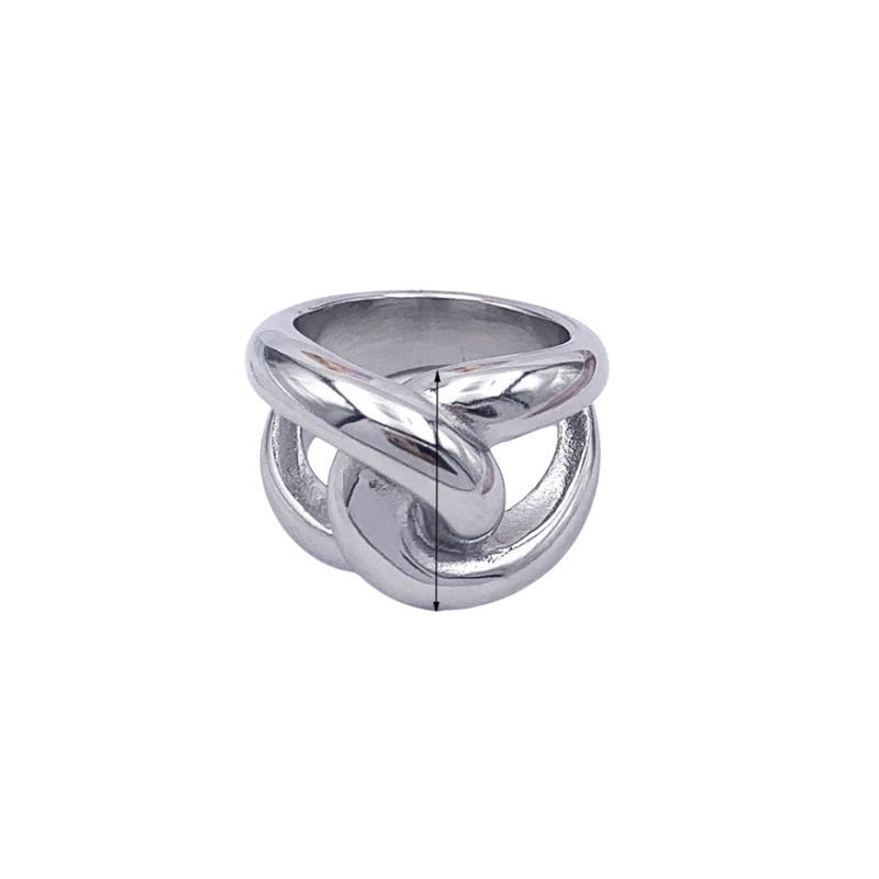 Lucia Ring