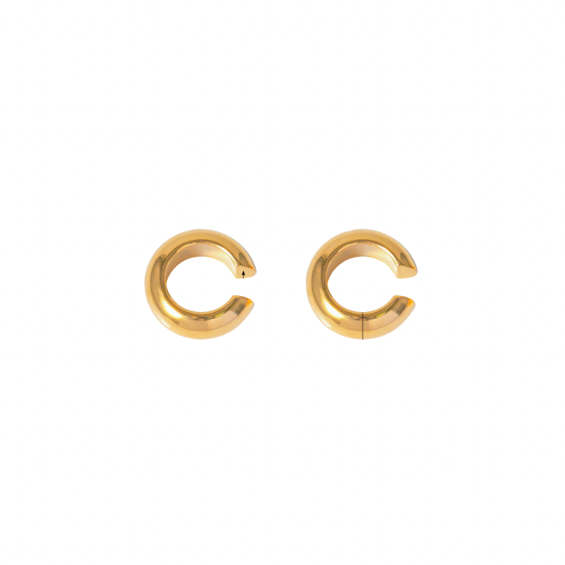 Clara Earcuff