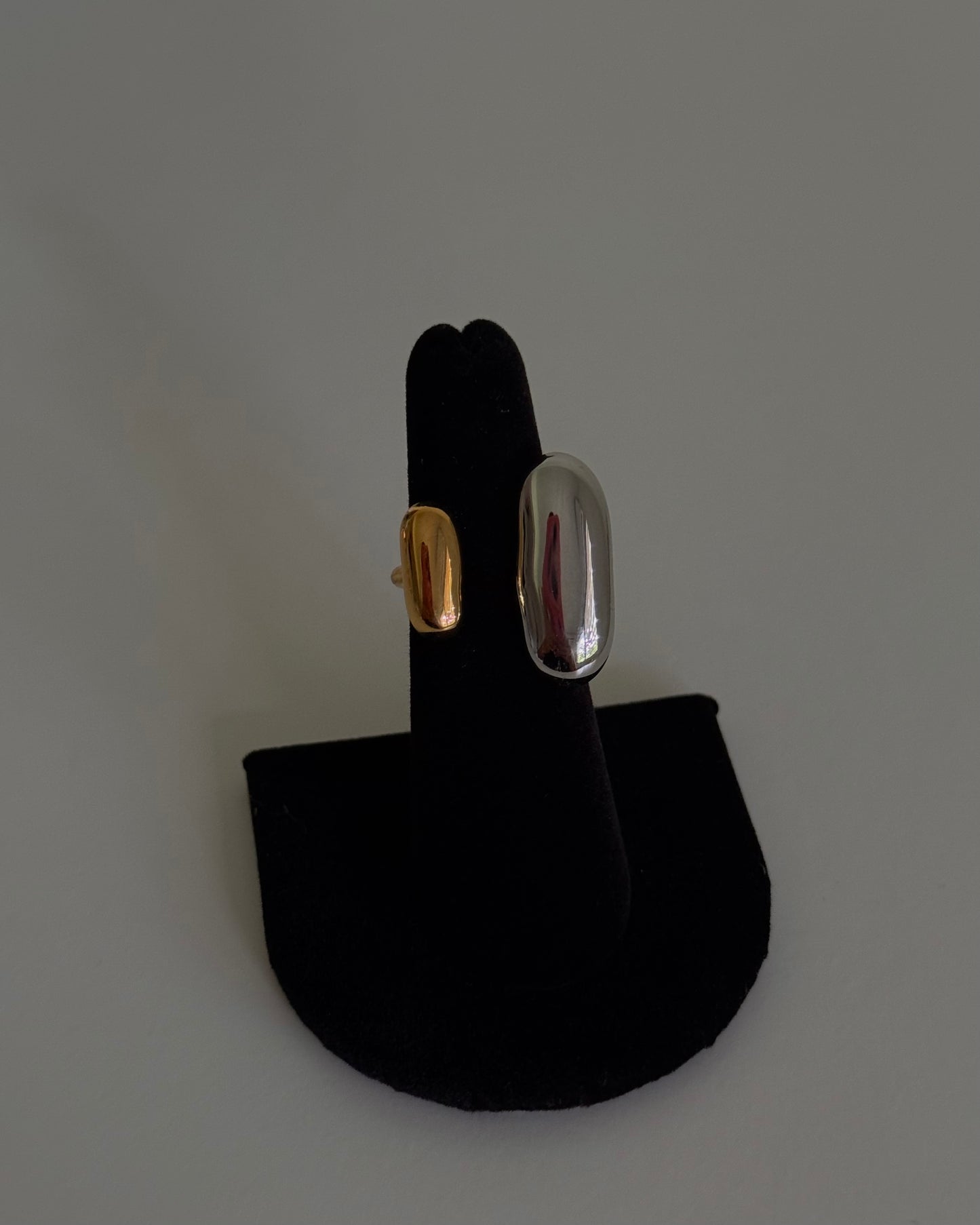 Ari Ring