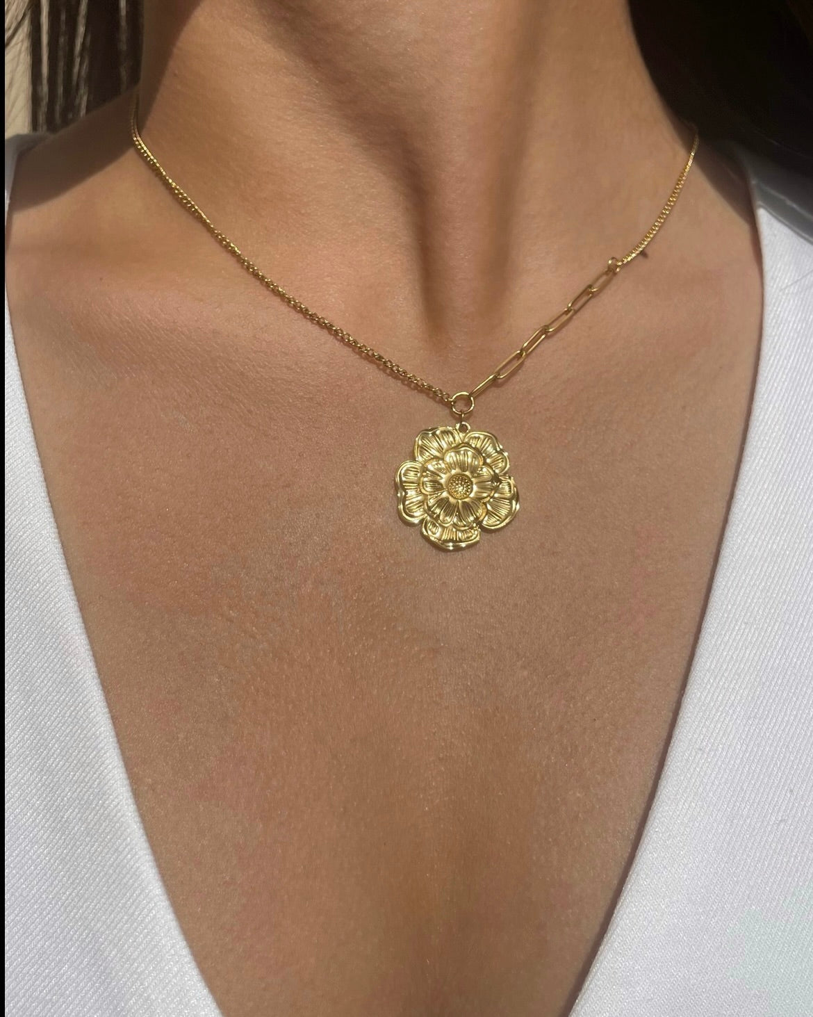 Elenora Necklace