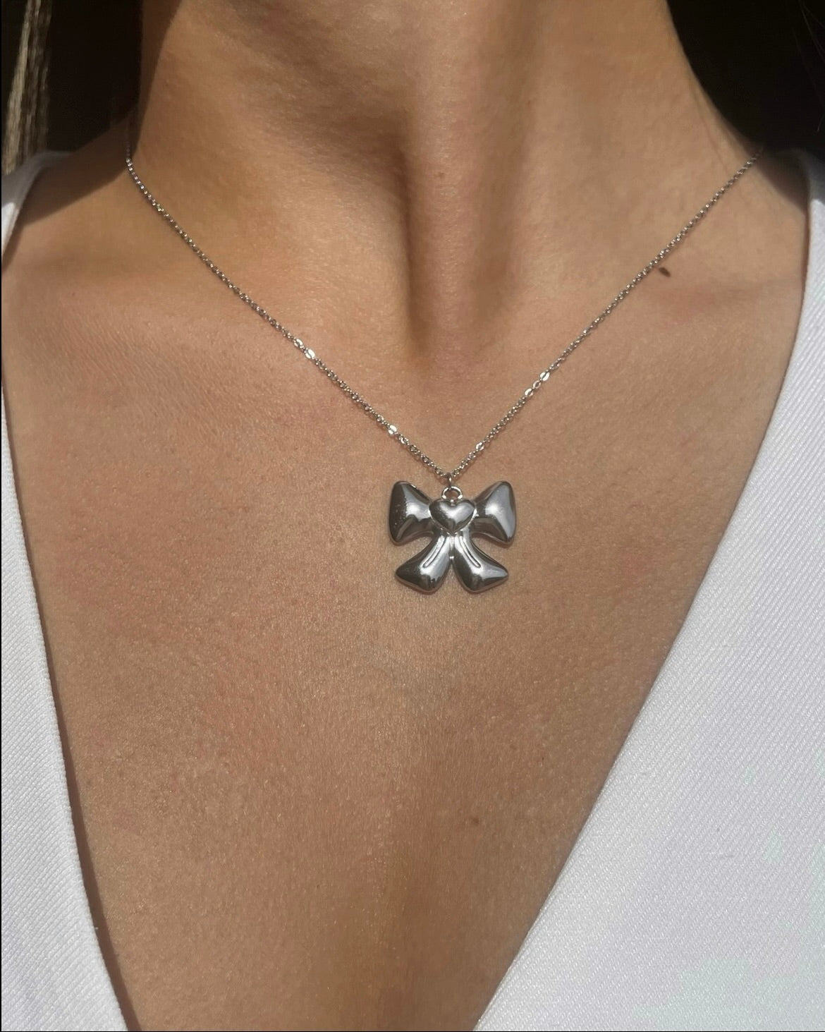 Princess Bow Necklace