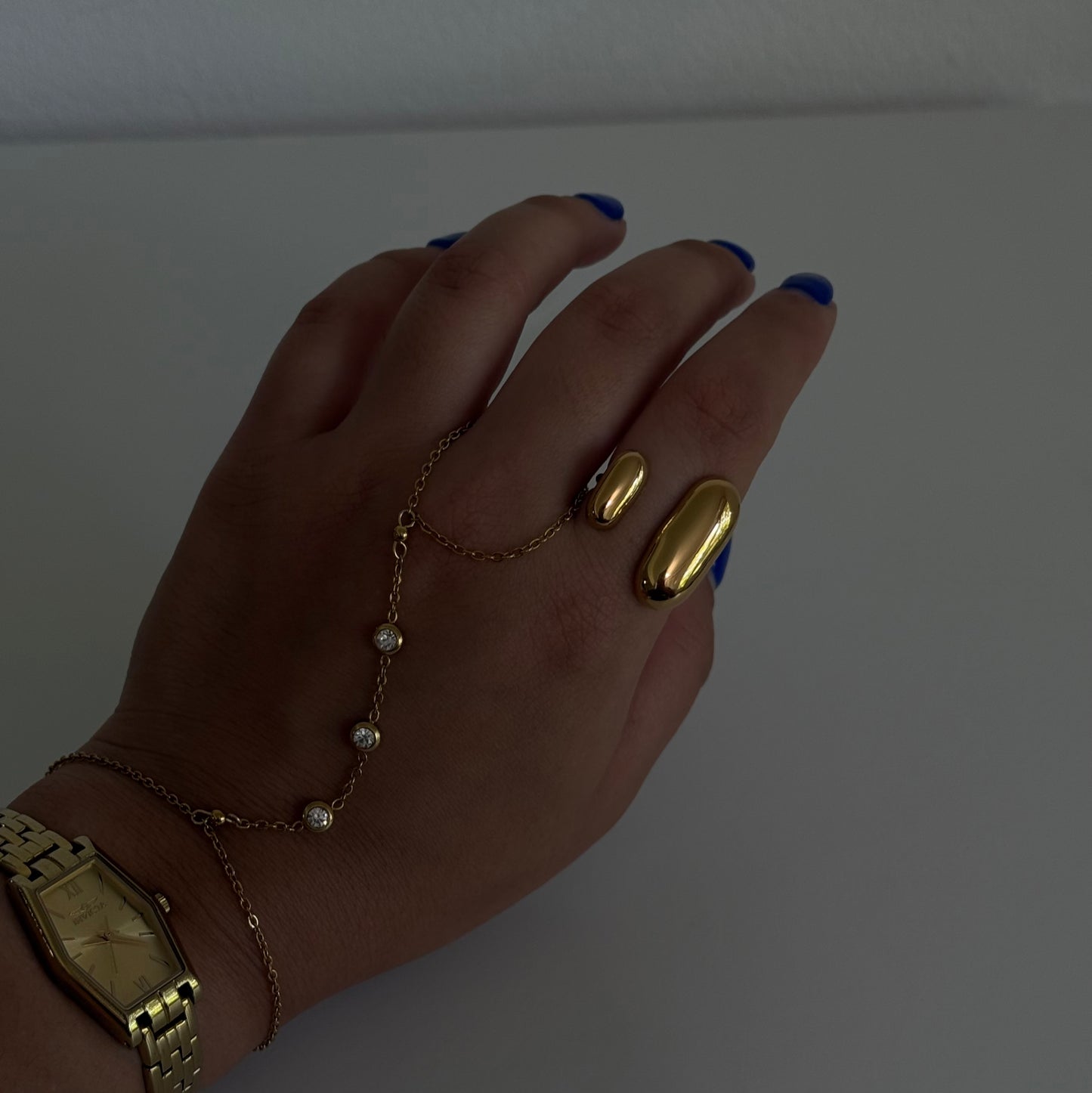 Ari Ring